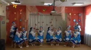 Ансамбль ложкарей Сударушка воспитатели во главе с заведующей