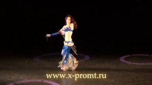 Танец живота с кинжалами. Belly dance with daggers.