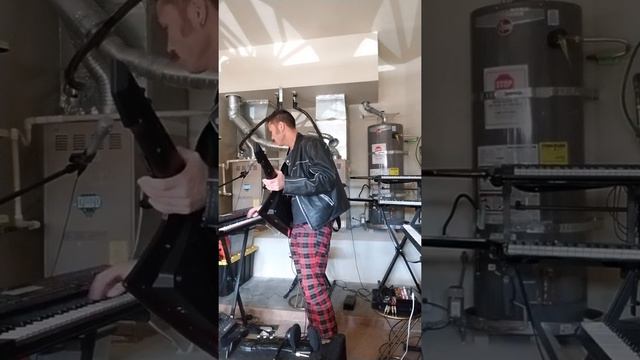 Korg RK100 Keytar, Korg Volca Bass, Roland Juno Stage, Roland AX Edge jam смотреть онлайн