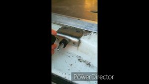 Газель некст цельнометталическая. Не закрываются двери?что делать.