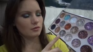 макияж с блестками