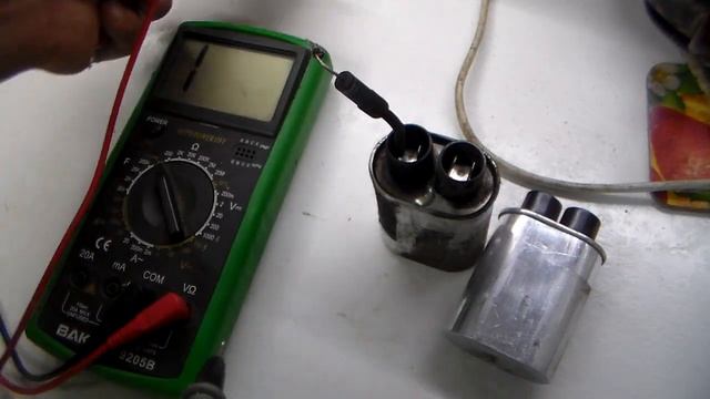 Самый быстрый способ проверить конденсатор микроволновки смотреть онлайн