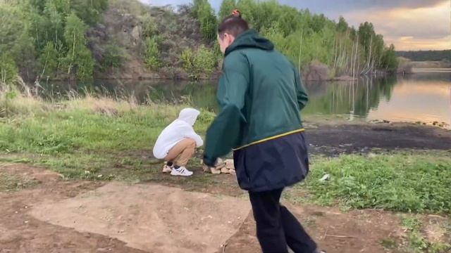 Пикник с друзьями на природе, жарим зефир (vlog 7) | Олеся Дейнека смотреть онлайн