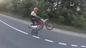 Stunt Yamaha jog zr пит байк kayo 140 stunt