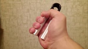 Эспандер 80 кг. Пробовал сжимать правой и левой рукой. Без разминки