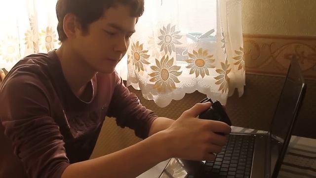 Canon EOS 1100D не фотографирует (Решение проблемы, смотреть) смотреть онлайн