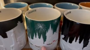 Коллекция чашек из Старбакс перебралась в новый дом