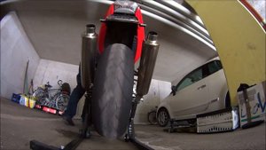 Honda VTR1000F Original Exhaust vs LeoVince SBK EVO II