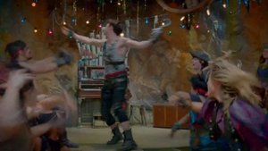 China Anne McClain Thomas Doherty Dylan Playfair Whats My Name From Descendants 2 017222922