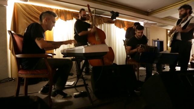El Cachivache Quinteto - Tver - milonga Katyusha смотреть онлайн