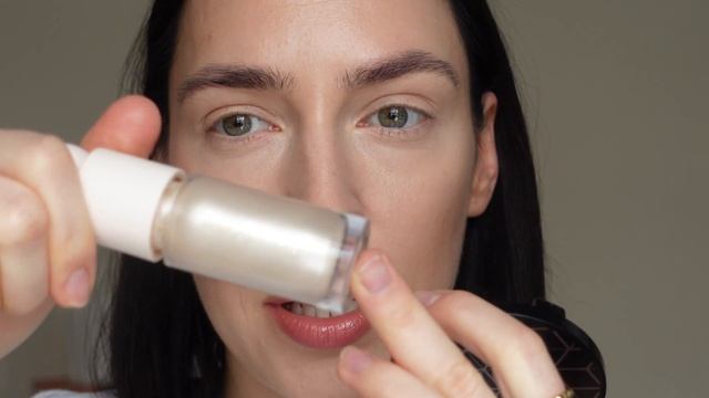 RARE BEAUTY Blush in Happy and Enlighten highlighter | #QUICKIE смотреть онлайн