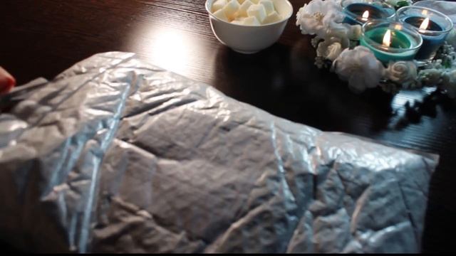 Распаковка: Aliexpress. Атласный бант для волос, набор чокеров, мужская сумка и петлички. смотреть онлайн