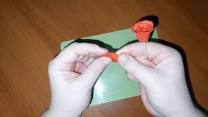 Роза из пластилина. Детские поделки. Цветы для мамы.