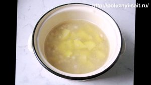 Фасолевый суп на мясном бульоне