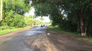 Заезд квадроцикла Форте бравес 200 и мотоцикла Мустанг 200