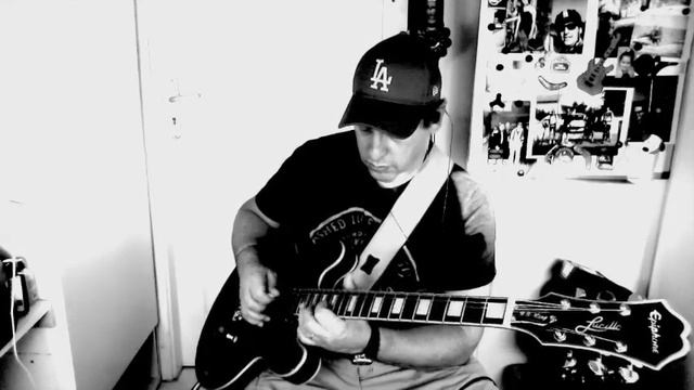 Impro on Sebastien Zunino's Soul Blues BT - BOSS GT1000 + Lucille смотреть онлайн