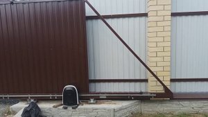 Откатные ворота своими руками. Вечная краска, покрасил и забыл.