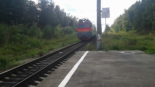 ВЛ10У-711 на пл.136 км смотреть онлайн