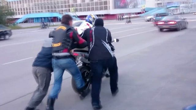 Как завести мотоцикл когда сел аккумулятор смотреть онлайн