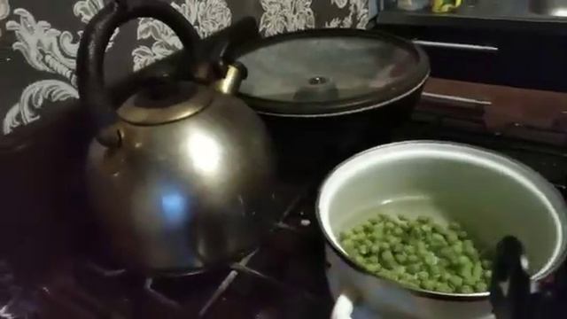 КАК ПРИГОТОВИТЬ  ЗАМОРОЖЕННЫЙ ЗЕЛЁНЫЙ ГОРОШЕК В САЛАТЫ, ВИНЕГРЕТ.