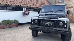 A Land Rover Defender 2023 TD5 Big Truck SUV  New Unboxing United State-2023 TD5 Defender