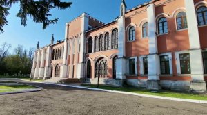 Территория санатрия Марфинский (весна)