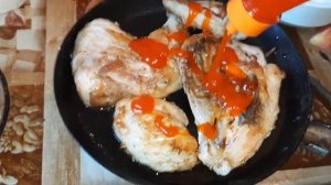 Курочка на сковородке,а далее в духовке