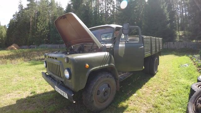 ЛЕГЕНДАРНЫЙ СОВЕТСКИЙ ТРУДЯГА!!! ГАЗ 52 смотреть онлайн