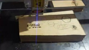 Лазерный гравер TWOWIN 6550 пробы пера.