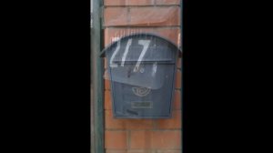 Коллекция старинных почтовых ящиков  A collection of old mailboxes