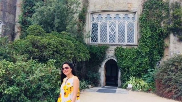 MALAHIDE CASTLE | DUBLIN IRELAND | Discover Ireland | Travel Vlog | Jenjai Life смотреть онлайн