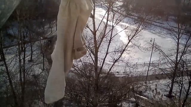 Носки с дырками на пятках смотреть онлайн