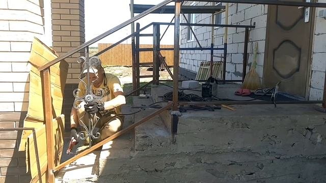 Перила уличные. Несложный вариант.