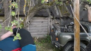 Деревенский СВАП мотора в старенький УАЗ 469 | Меняем двигатель через берёзу