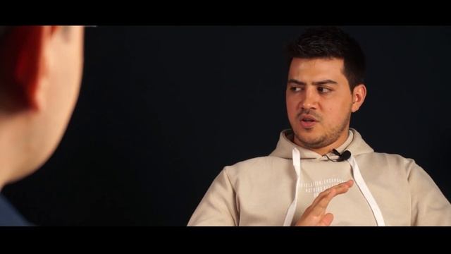 Как найти ментора в бизнесе и не попасться в руки инфоцыганам | Альберт Алиев смотреть онлайн