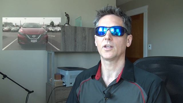 Tesla Model 3 or Nissan Leaf? Which should we buy? смотреть онлайн