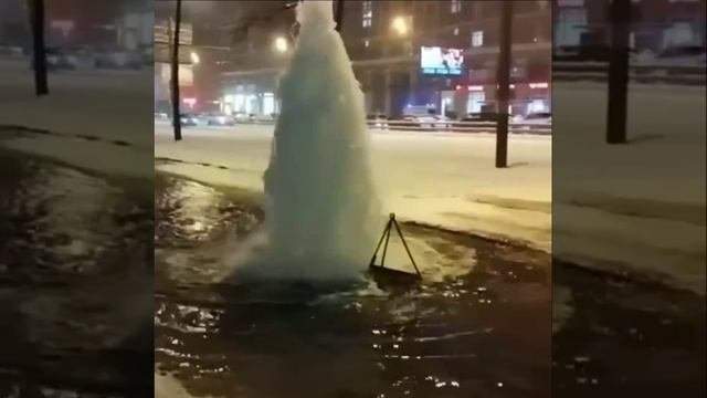 Москва: Шоссе Энтузиастов - долина гейзеров или коммунальная авария???