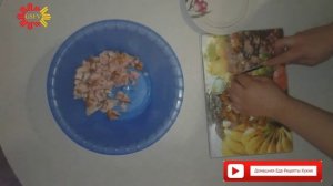 Салат с копченой и отварной курицей!!!.mp4