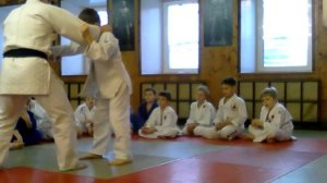 Дзюдо. 16.1 урок: "Подсечка под пятку (одноимённый зацеп голенью) - подхват"