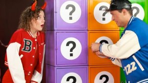 Челлендж Загадочная Коробка на Хэллоуин от Fun Teen