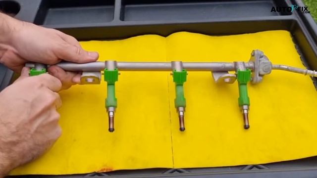 A Faulty FUEL PRESSURE REGULATOR Symptoms & How To Clean Fuel PRESSURE REGULATOR смотреть онлайн