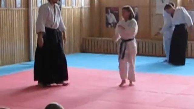Копия видео "Айкидо , открытый урок для родителей" смотреть онлайн