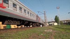 ТЭП70БС-088 с поездом Волгоград — Ростов-на-Дону