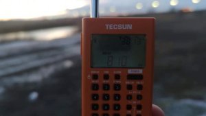 Tecsun PL-368. Дневной прием на средних волнах. 810 кгц. Македония.