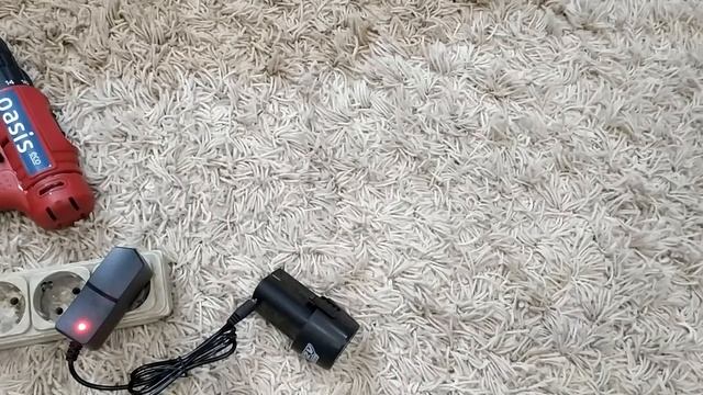 Шуруповерт за 999 рублей .Oasis av-12(J) смотреть онлайн