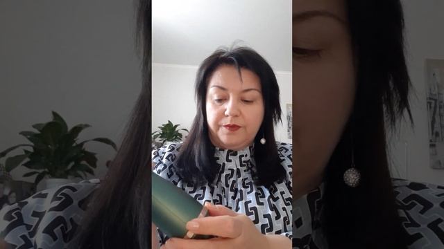 Мне пришла расческа -фен Fantasy от Орифлэйм в подарок