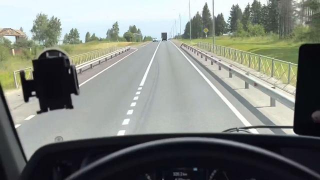 У Колюни сдали НЕРВЫ , прочитав комментарии под видео ))) смотреть онлайн