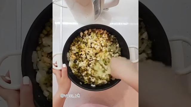 Салат винегрет без капусты с горошком и с солеными огурцами