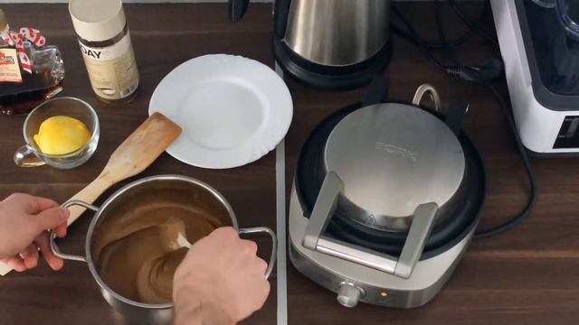 Вафли.  Рецепт вафель.  Постные медовые вафли.  Готовим на BORK .