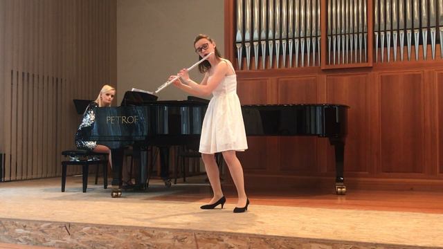 Kořínková Aneta (CZ): Louis Ganne - Andante et scherzo, Flautiáda 2019 смотреть онлайн